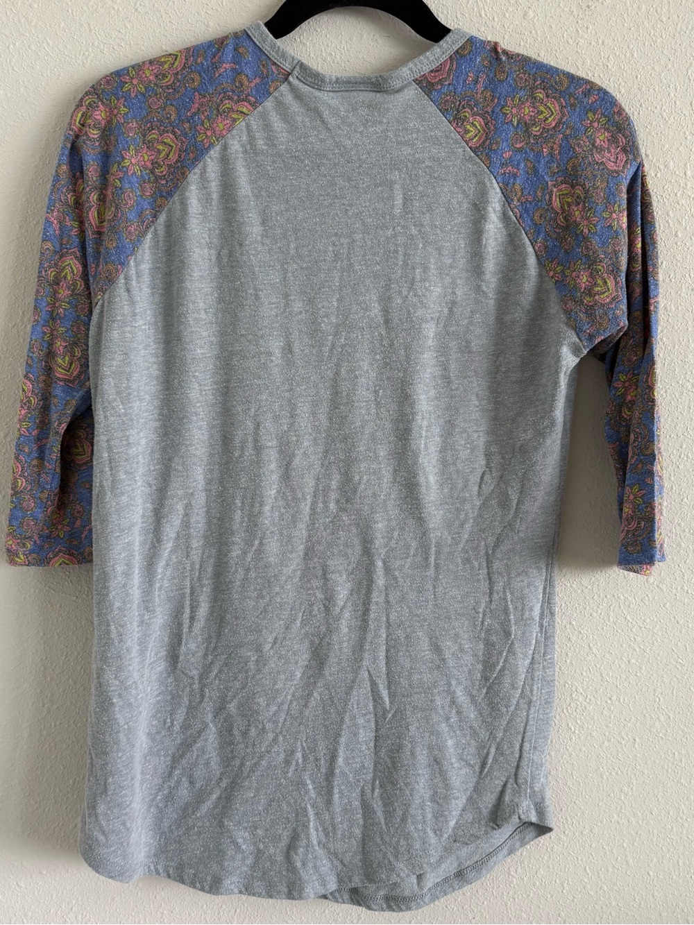 Lularoe Randy shirt - Picture 2 of 3